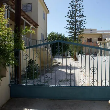 Stamatias Home, Fully Equipped Cottage 5 Minutes From The Sea Chania  Exterior photo